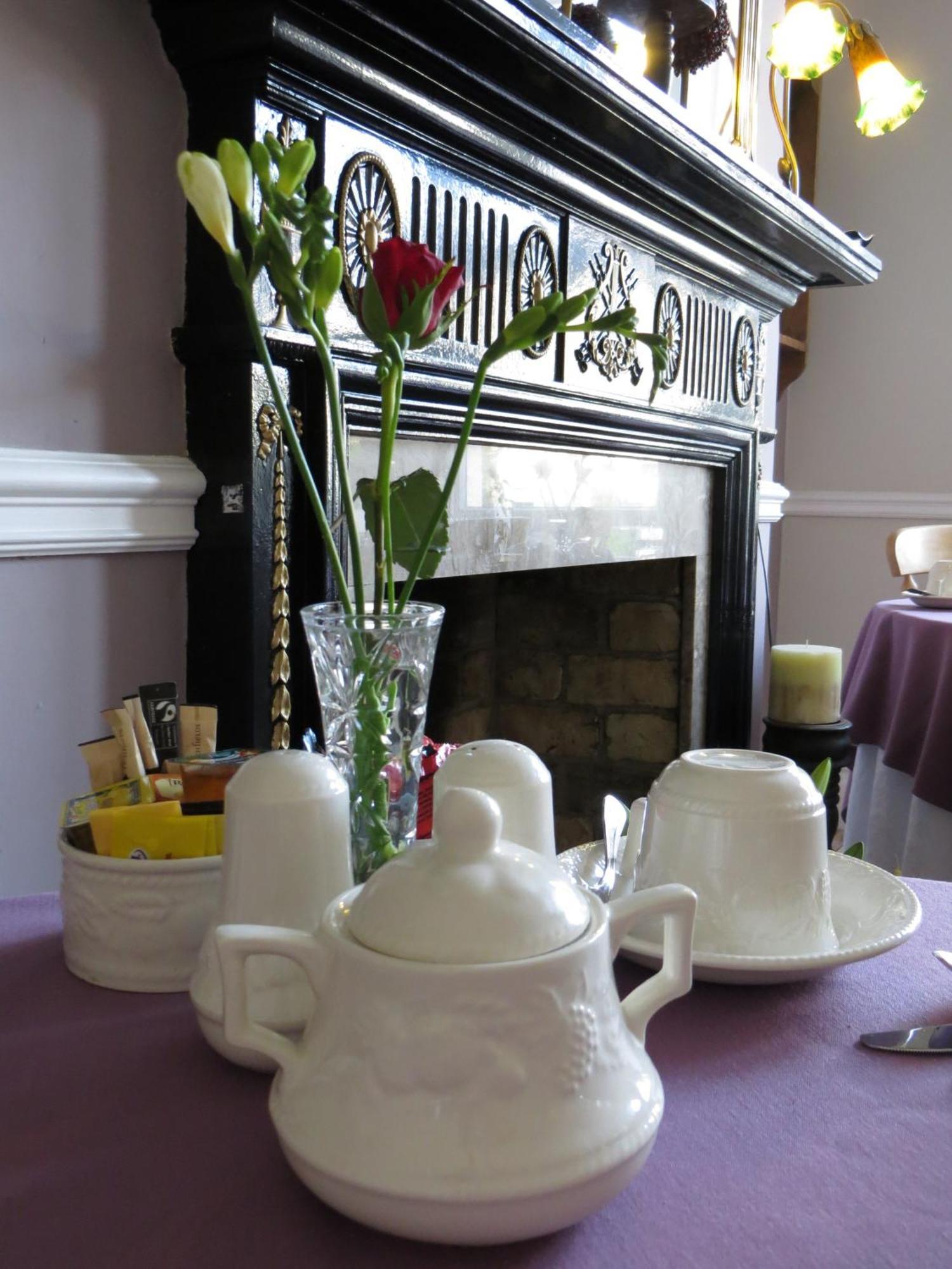 Avondale Guest House Йорк Екстер'єр фото