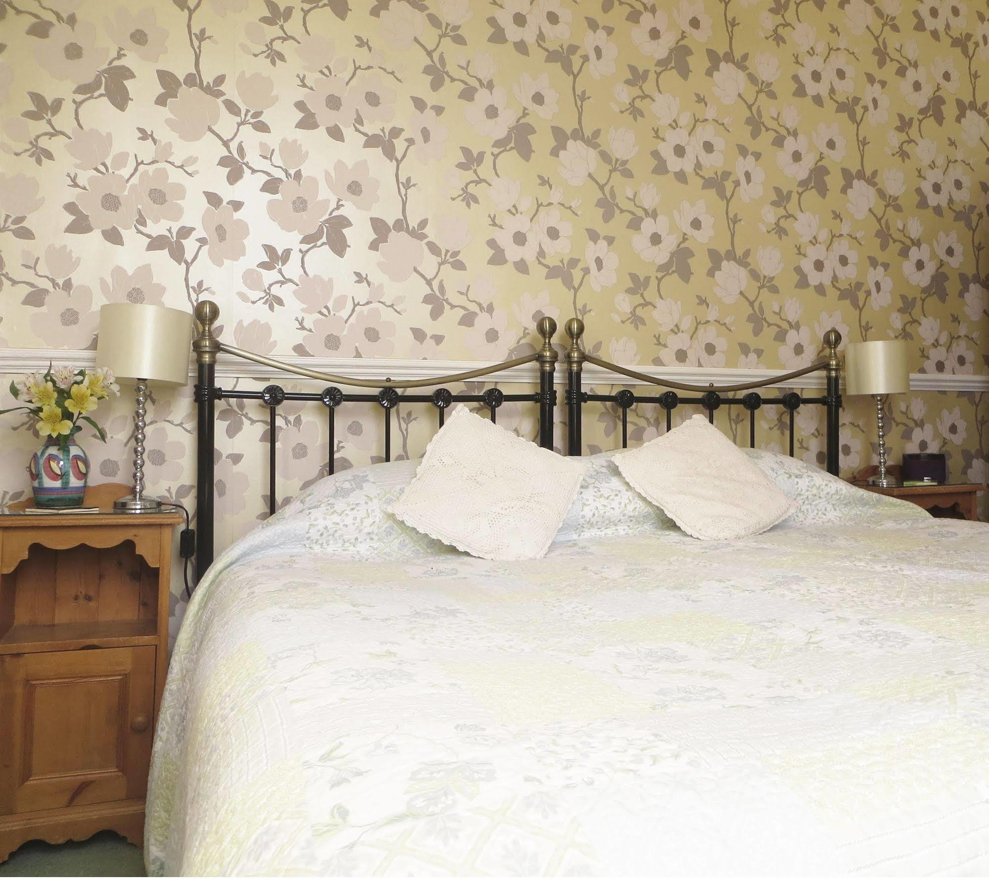 Avondale Guest House Йорк Екстер'єр фото
