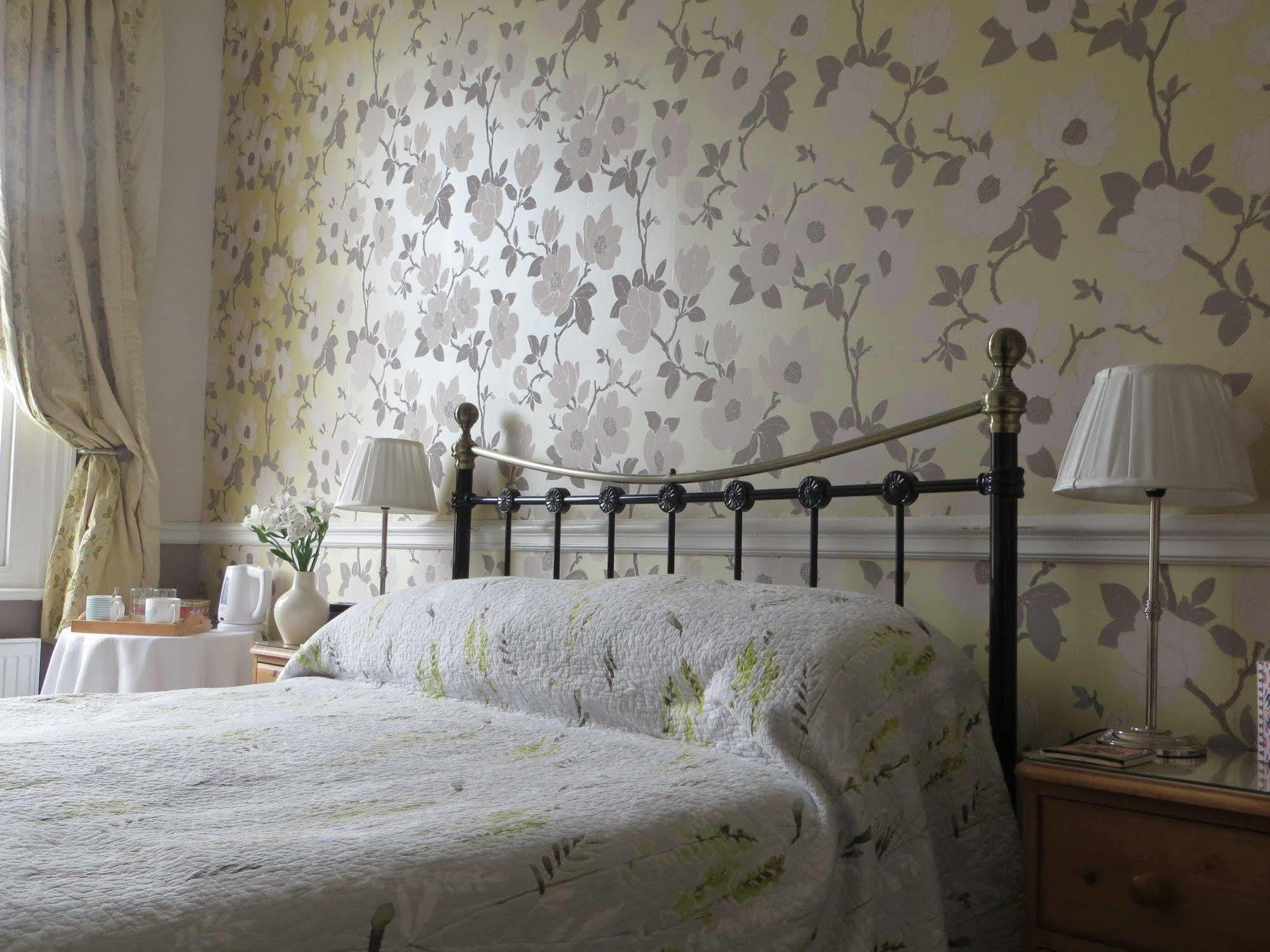 Avondale Guest House Йорк Екстер'єр фото